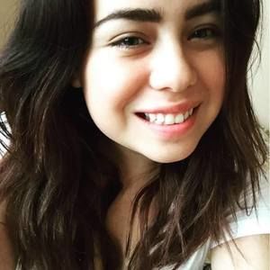 Meet your Posher, Destiny